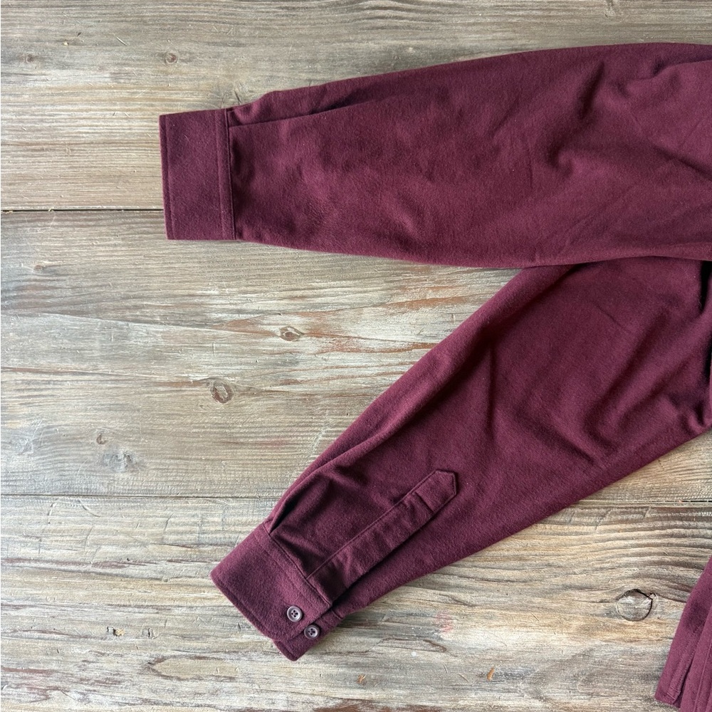 L.L. Bean Chamois Cloth Shirt M Traditional Fit Burgundy - Picture 6 of 7